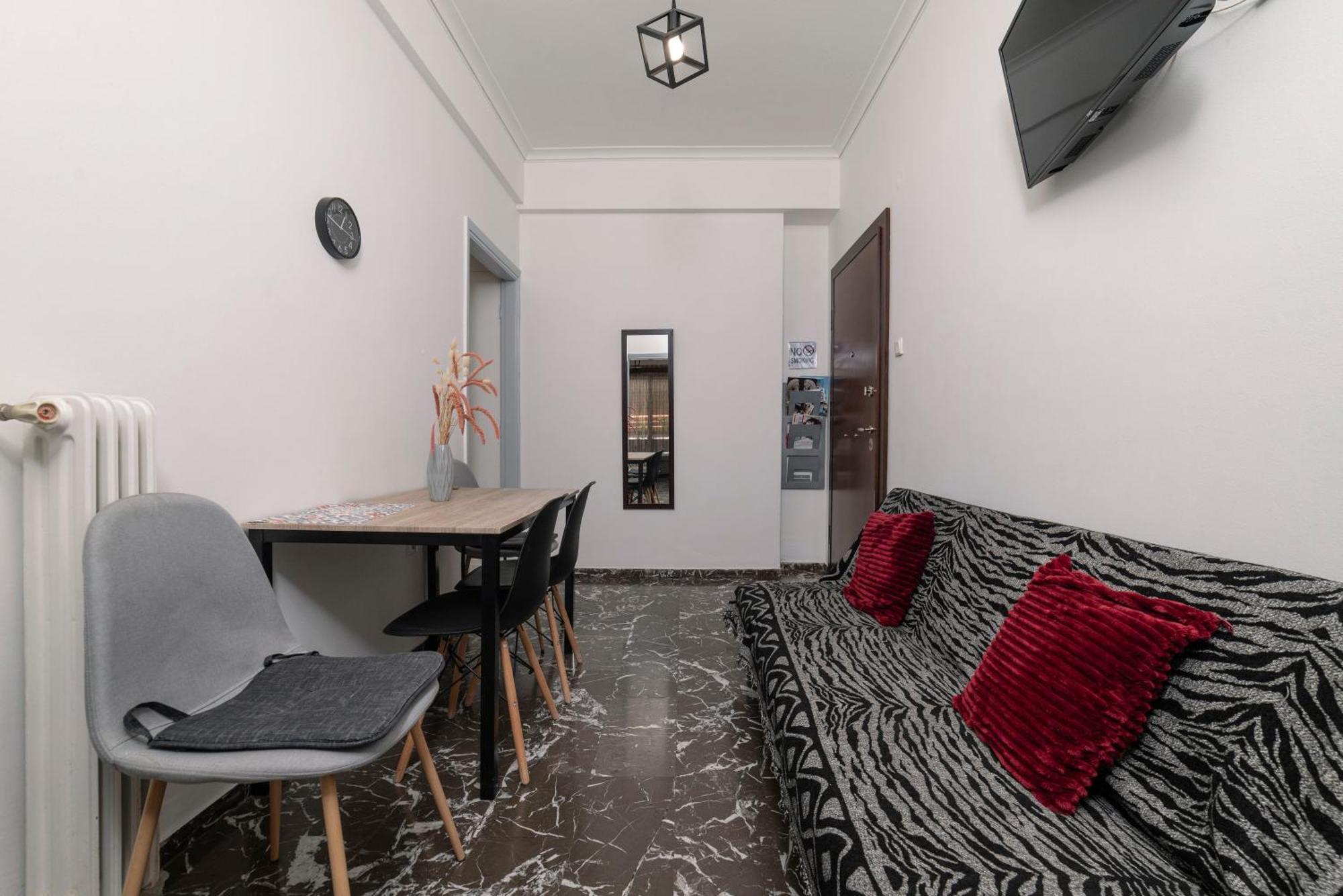 Local Urban Living 2Bd Apartment In Athen Eksteriør billede
