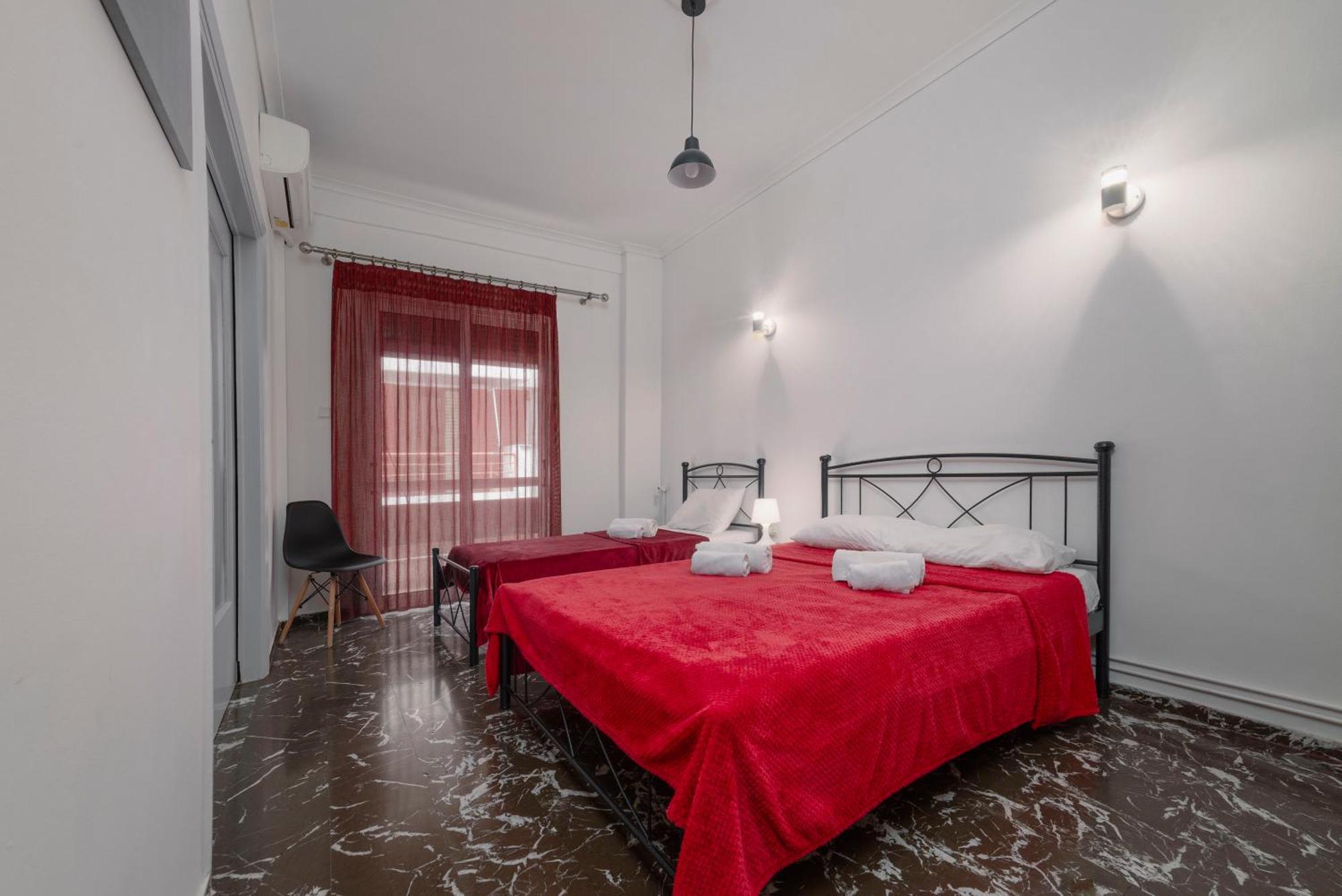 Local Urban Living 2Bd Apartment In Athen Eksteriør billede