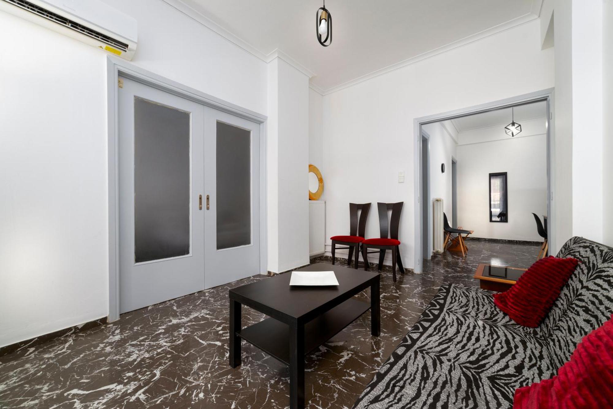 Local Urban Living 2Bd Apartment In Athen Eksteriør billede