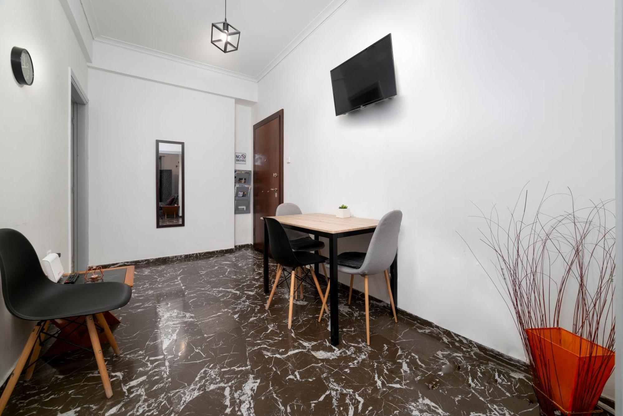 Local Urban Living 2Bd Apartment In Athen Eksteriør billede
